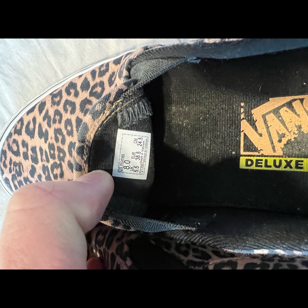 Vans - Picture 3 of 3